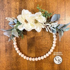Modern Farmhouse wreath w/ Magnolia flowers